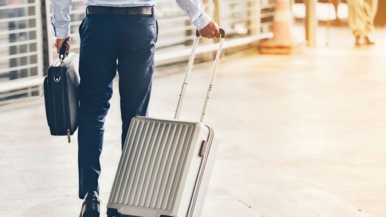 Escort Reisebegleitung – stilvoll reisen mit persönlicher Begleitung